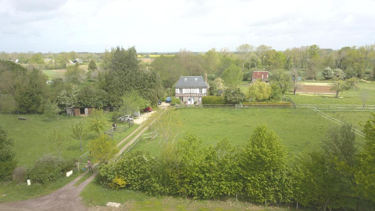 Gite Chez Loupi Epaignes Exterior photo